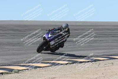 media/Oct-13-2025-Moto Forza (Mon) [[a66d839500]]/4-C Group/Session 2 (Bowl)/